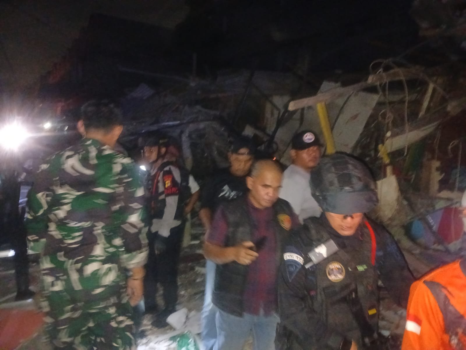 Ledakan di Pasar Cimanggis Tangsel, 50 Personel Brimob Dikerahkan, Enam Orang Jadi Korban 3 IMG 20261014 WA0181