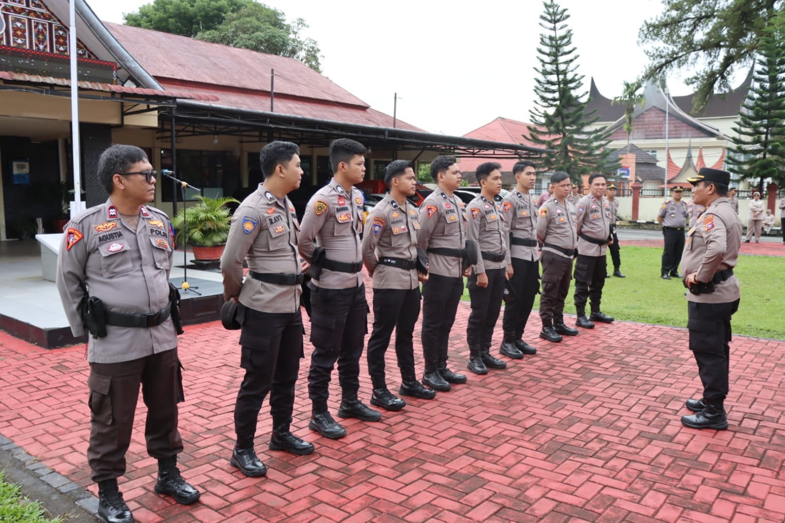 Sebagai Teladan Masyarakat, Propam Polres Pasaman Gelar Pemeriksaan Disiplin Kendaraan Personel 1 IMG 20261029 WA0051